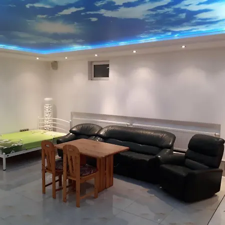 Апартаменти Park Puscha Sauna Deluxe & Terrace
